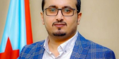 العولقي : قوى النفوذ تعبث بحياة الناس منذ 2015 بلا ضمير ولا خوف من الله