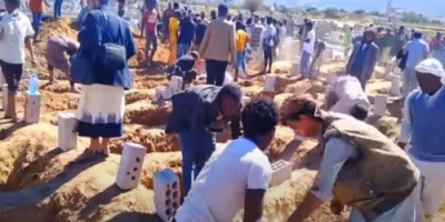 النازيون الجدد بصنعاء يُـعيدون فضائع الألمان بمعسكر "أوشفيتز" في بولندا