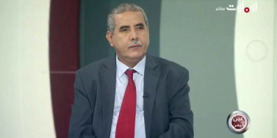 ناشط سياسي : أبناء حضرموت يموتون جوعاً وتحت أقدامهم النفط 