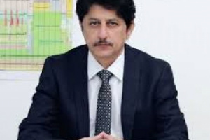 بن فريد : اغبى ما سمعت هو ربط غضب الجياع في عدن و حضرموت بما يحدث في مأرب