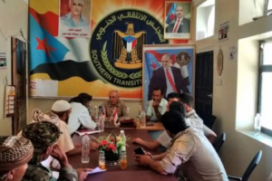 رئيس تنفيذية انتقالي الضالع يتفق مع قيادة مكتب الصناعة والتجارة بالمحافظة على حل أزمة تسعيرة الغاز
