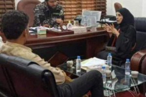 بن عفيف ومجور يناقشان تأمين مكاتب بريد عدن