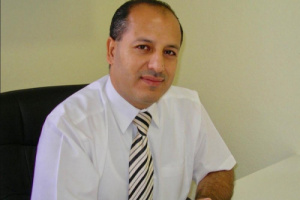 رحيل الطبيب خالد نشوان متأثرًا بكورونا في صنعاء 