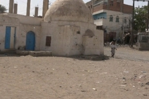 مليشيات الحوثي تجدد قصفها على أطراف مدينة التحيتا بقذائف الهاون
