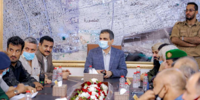 محافظ عدن يترأس اجتماعا للمكتب التنفيذي لمديرية المنصورة