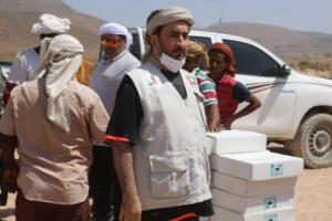 خليفة الإنسانية تسير قوافل إغاثية لــ78 أسرة في مدينة زايد2