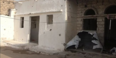خسائر مادية بمنزل مواطن إثر قصف حوثي استهدف مدينة حيس الحديدة
