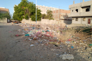 أزمة أكوام القمامة في جعار تخرج عن السيطرة
