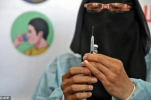 أطباء اليمن في المهجر يناشدون لإنقاذ القطاع الصحي بعد وفاة عشرات الأطباء بكورونا