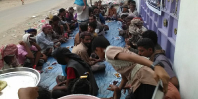 انتقالي المحفد ينظم إفطارًا جماعيًا بسوق المدينة