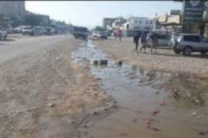 في ظل صمت إخواني..أستغاثات في عتق من أزمة الصرف الصحي