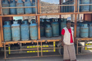 خليفة الإنسانية تسير شحنة اسطوانات غاز منزلي الى سكان حديبو