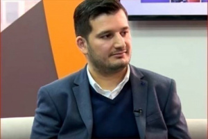 الطائي: مليشيات إيران تقاتل في اليمن بشعارات تحرير القدس