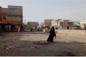 الحديدة: مليشيات الحوثي تقصف أحياء سكنية متفرقة في حيس