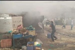 اندلاع حريق هائل في محل تجاري بالحبيلين