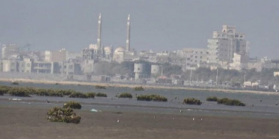 ردا على خروقاتها.. القوات المشتركة تخمد مصادر نيران حوثية في الحديدة
