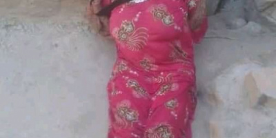 جريمة بشعة تهز اليمن.. شاهد ما فعلته المليشيات بهذه المرأة اليمنية وبكل وحشية أمام منزلها حتى ماتت بسبب إبنها المطلوب أمنياً 