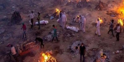 هندية تعود لمنزلها بعد أسبوعين من وفاتها وحرق جثتها !