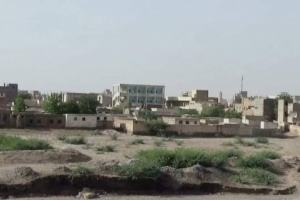 مليشيات الحوثي تجدد استهدافها على مدينة حيس بالأسلحة الرشاشة