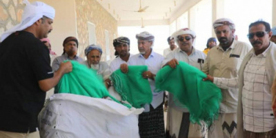 خليفة الإنسانية تحمي نخيل سقطرى من الرياح