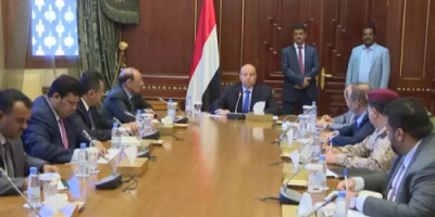 للصغط على الانتقالي .. الإخوان يعترفون رسميا بعرقلة عودة الحكومة الى عدن 