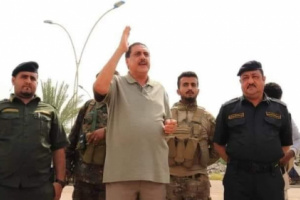 مدير أمن عدن يزور المطار ويشدد على ضرورة الالتزام بالقانون العسكري