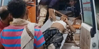 إصابة مدنيين اثنين برصاص قناص حوثي في حيس