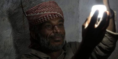سرقة الإخوان وإرهاب الحوثي يقودان لظلام دامس باليمن