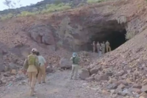 لحج.. مسام تستخراج أكثر من 300 قذيفة حوثية في نفق بالمسيمير