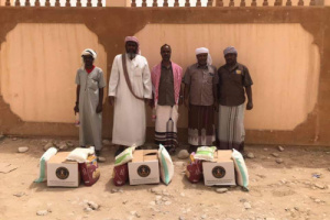انتقالي السوم يدشن توزيع السلال الغذائية على أسر الشهداء بالمديرية