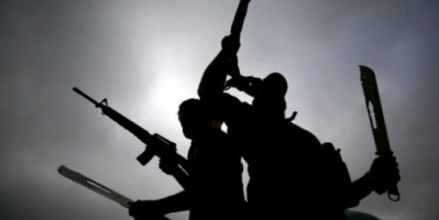 المليشيا الحوثية تطلق شائعات لانقاذ الروح المعنوية لمقاتليها و امريكا تفضحها