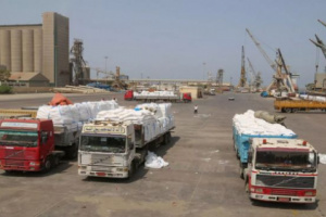 الحوثيون يواصلون فرض القيود على عمل المنظمات الإنسانية