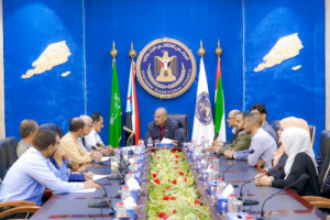 الرئيس الزبيدي يدعو لترسيخ ثقافة الجنوب أمام اليمننة