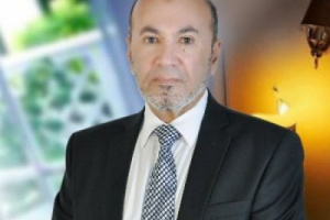 حاتم : لم يعد يبقى لدى الشرعية سوى سلاح الفتنة بين الجنوبيين