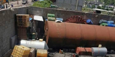السوق السوداء للمحروقات تغزو شوارع جبلة بإب 