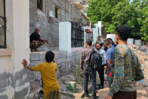 مدير عام صيرة يوجه بمحاسبة المعتدين على حرمة مقبرة القطيع 