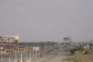مليشيا الحوثي تستهدف مناطق سكنية جنوب الحديدة بالاسلحة المتوسطة