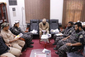 الوالي وبن عفيف يشددان على تأمين المرافق الحكومية من الفوضى والتخريب