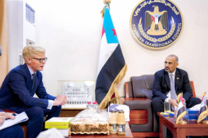 بن لغبر : يعلق على لقاء الرئيس الزُبيدي بالمبعوث الأممي..حصاد للنصر وهزيمة قريبة للإرهاب