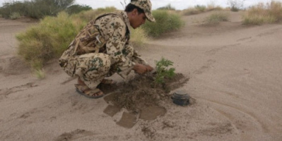 نزع عشرات الألغام التي زرعتها مليشيا الحوثي في حيس 