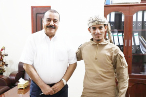 اللواء بن بريك يلتقي بالناطق الرسمي للمنطقة الوسطى بابين الإعلامي الدهمسي