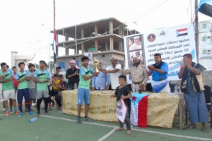 فريق الأهلي العلاه يتوج بطلاً لكأس الاستقلال الوطني بمديرية سرار