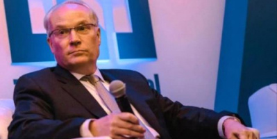 المبعوث الأمريكي يتهم إيران بتسليح مليشيا الحوثي وتدريبهم