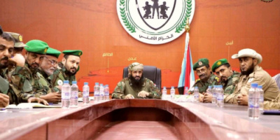 الوالي يتوعد المتورطين من القادة العسكريين والأفراد في قضايا البسط على الأراضي 