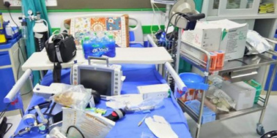 مستشفى ميداني إماراتي في عتق والمحافظ يثمن المبادرة 
