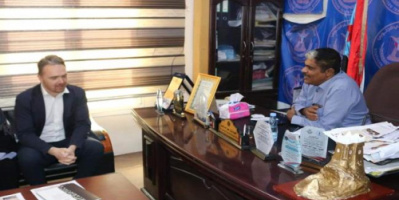 رئيس انتقالي حضرموت يلتقي مستشار مشروع تعزيز التنمية الإقتصادية والتعايش الإجتماعي