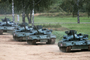 الدبابات الروسية تدخل مناطق تسيطر عليها كييف بلوغانسك