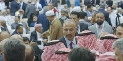 بوفد رفيع ترأسه الرئيس الزُبيدي.. المجلس الانتقالي يسجل حضورا بارزا في أولى جلسات مشاورات الرياض