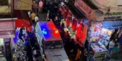 عاجل.. إندلاع حريق في كافتيريا الهناء بكريتر
