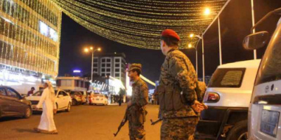 تواصل حملة الحزام الأمني في أسواق وشوارع المنصورة بالعاصمة عدن
